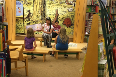 Story-time-at-Barnes-and-Noble